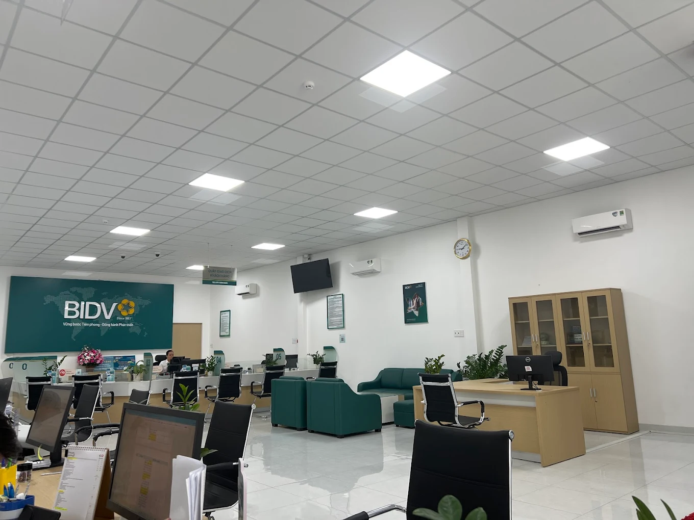 Ảnh Ngân hàng Đầu Tư và Phát Triển BIDV Phòng Giao dịch Thủ Thừa 1